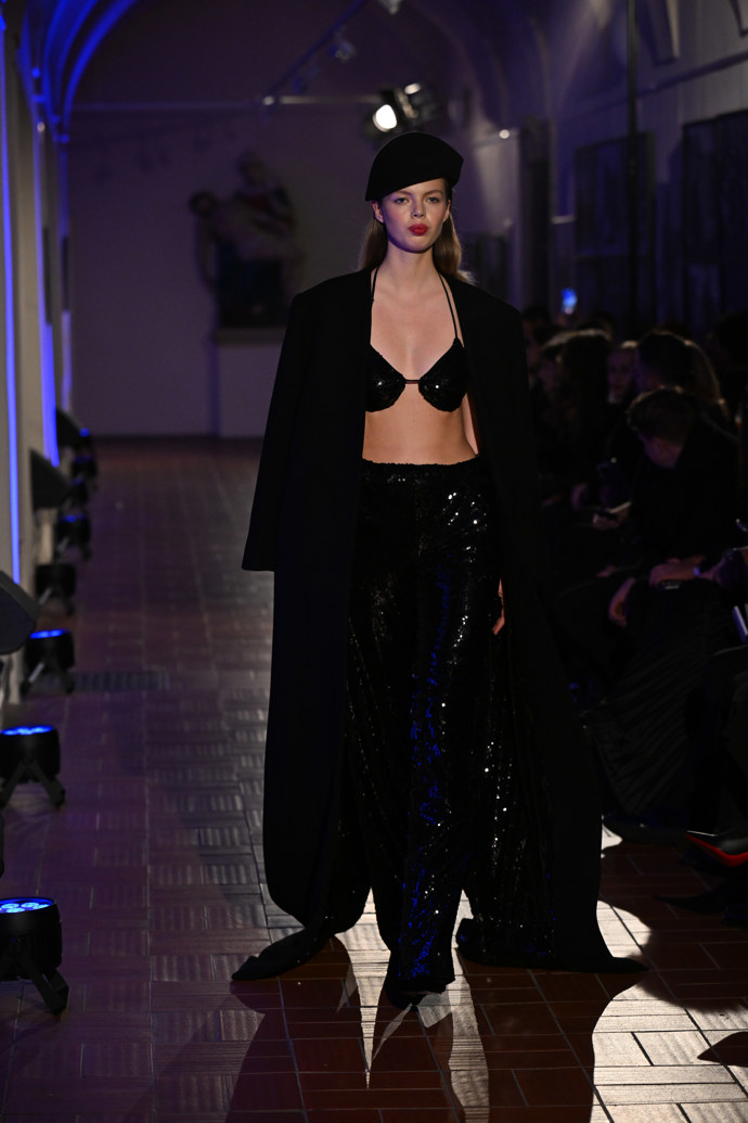 FOTO: Přehlídka nabídla úchvatné modely. – stránka 10