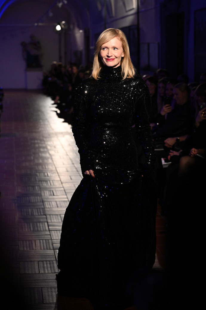 FOTO: Aňa v roli modelky. – stránka 7