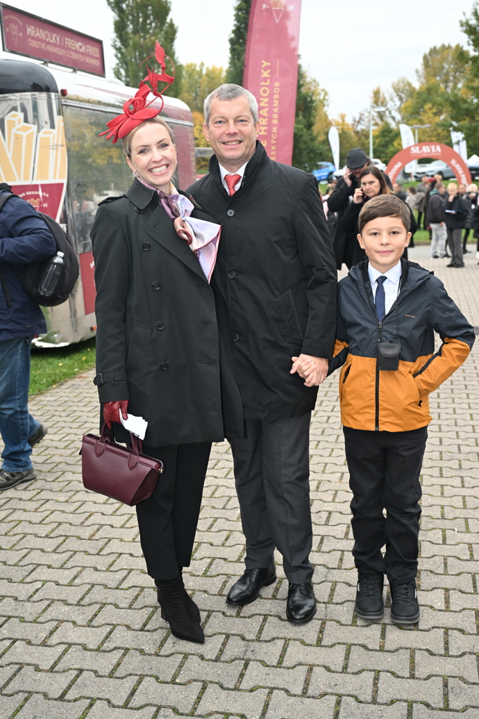 FOTO: Velká pardubická 2025. – stránka 66