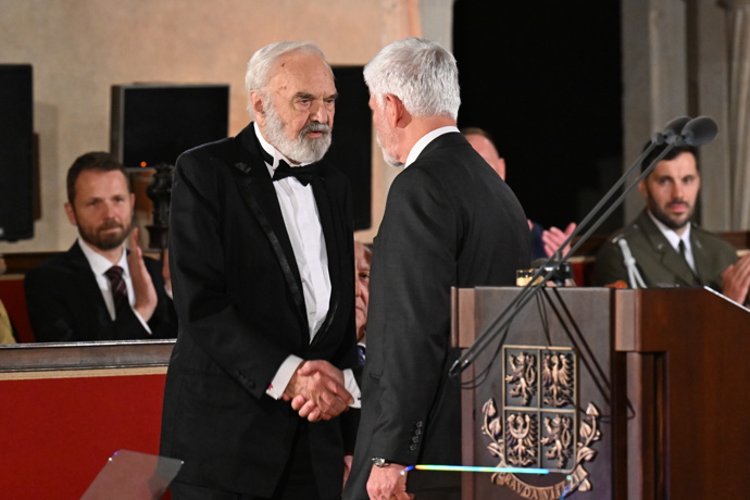 FOTO: Metálu se dočkal i Zdeněk Svěrák. – stránka 21