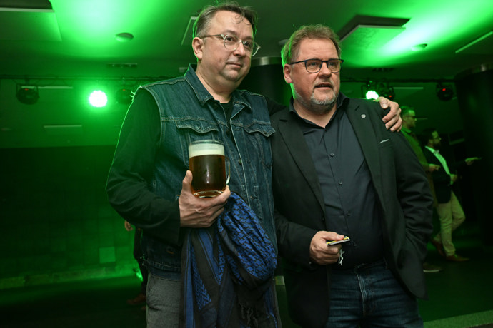 FOTO: Václav Kopta na premiéře Štěstíčku naproti. – stránka 7