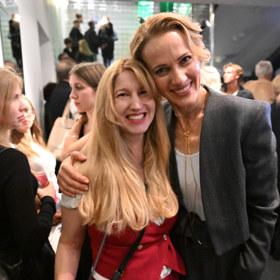 Její partner bydlí v sousedním Rakousku.