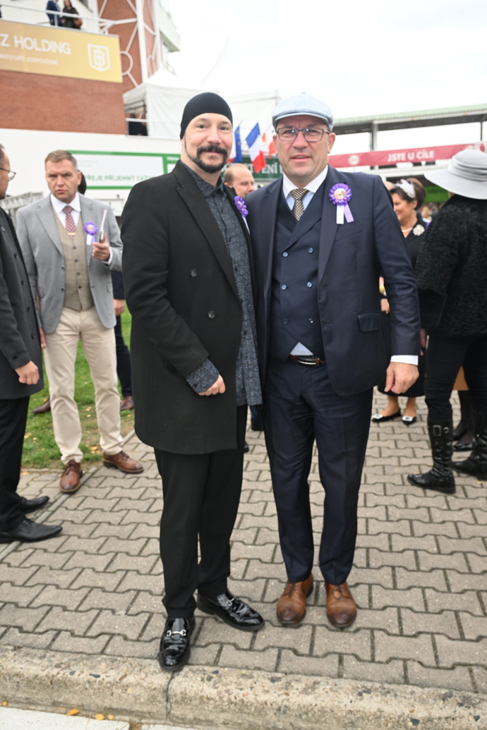 FOTO: Velká pardubická 2025. – stránka 20