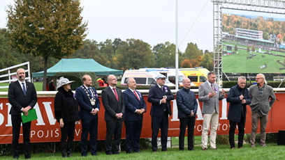 FOTO: Velká pardubická 2025.