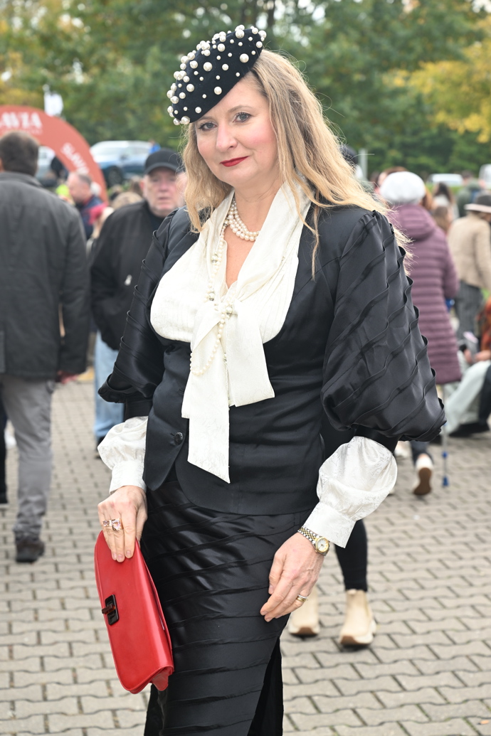 FOTO: Velká pardubická 2025. – stránka 8