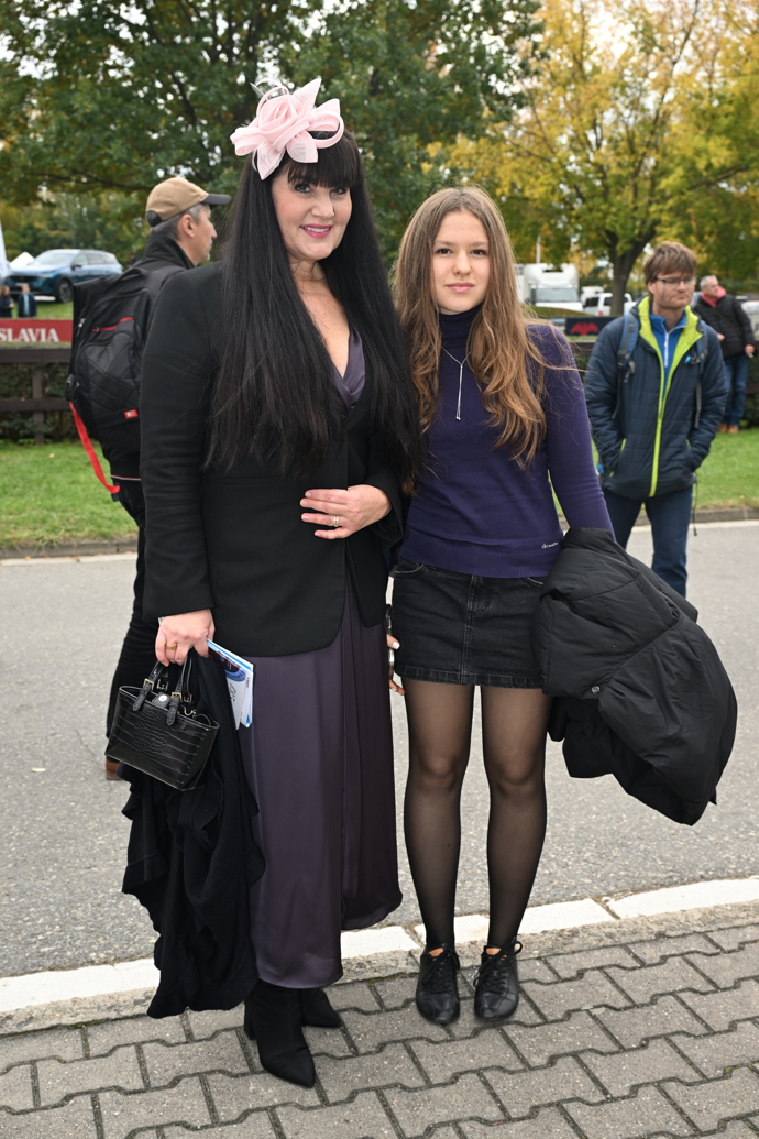 FOTO: Velká pardubická 2025. – stránka 4