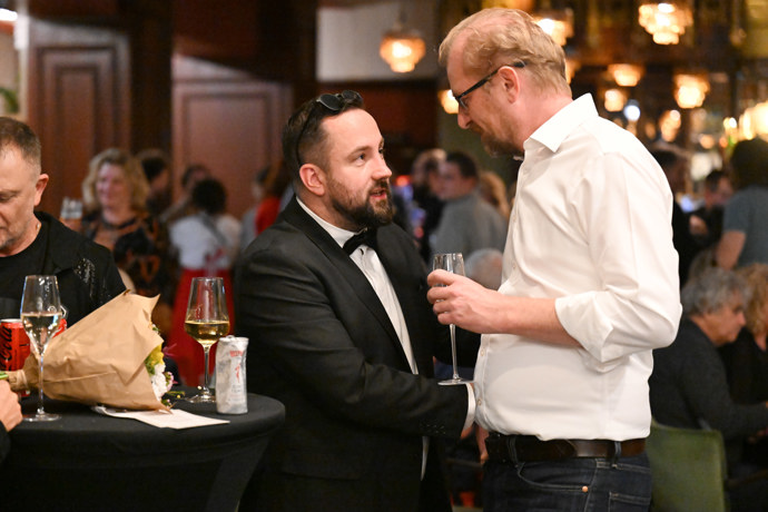 FOTO: Martin Pechlát ztvárnil ve filmu Něco za něco hlavní roli. – stránka 9