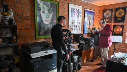 FOTO: Felix Slováček při natáčení.