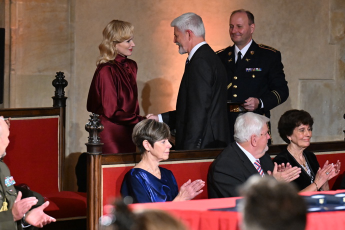 FOTO: Herečka Aňa Geislerová dostala vyznamenání. – stránka 5