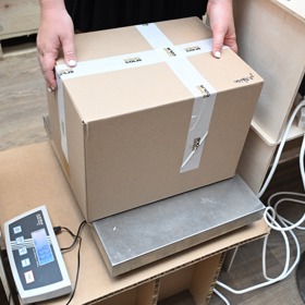 Balíček vám vždy zváží a podle toho určí cenu. 