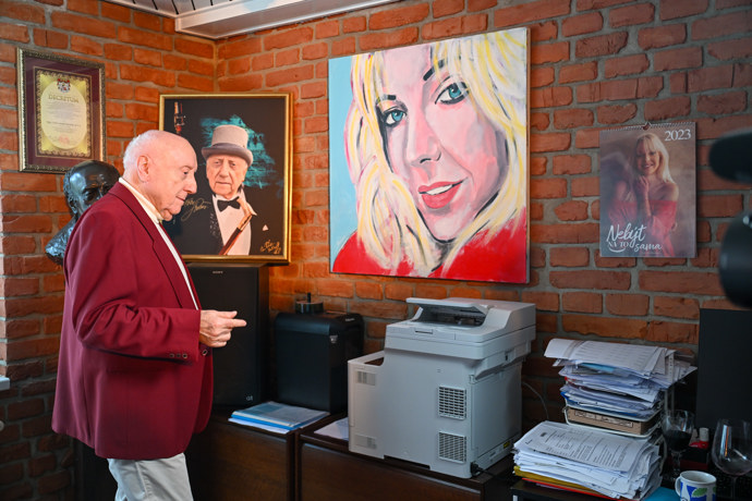 FOTO: Felix Slováček během natáčení nového videoklipu. – stránka 9