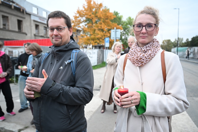FOTO: V neděli se uskutečnily demonstrace proti Filipu Turkovi. – stránka 17