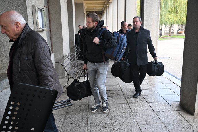 FOTO: Poslední rozloučení s hudebníkem Janem Šatrou. – stránka 88