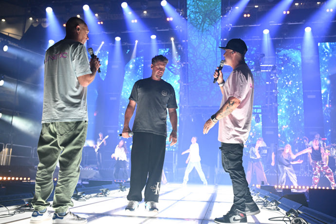 FOTO: Lunetic během show. – stránka 55