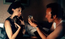 Štípání bambusu.