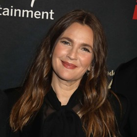 Drew Barrymore vypadá stále skvěle.
