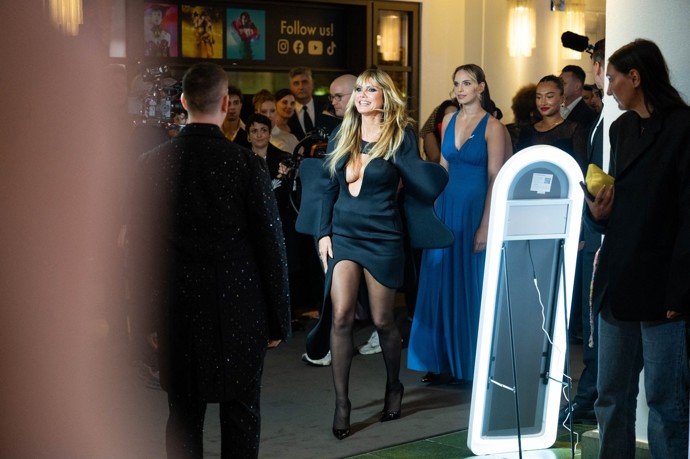 FOTO: Heidi Klum zvolila odvážný outfit.