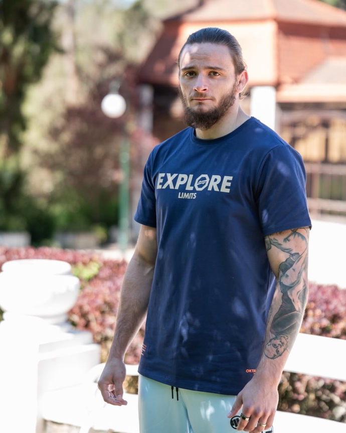 FOTO: Zápasník Tomáš Mudroch. – stránka 16