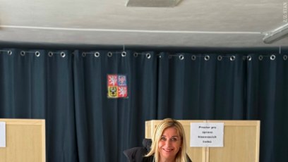FOTO: Danuše Nerudová volila v Kuřimi.