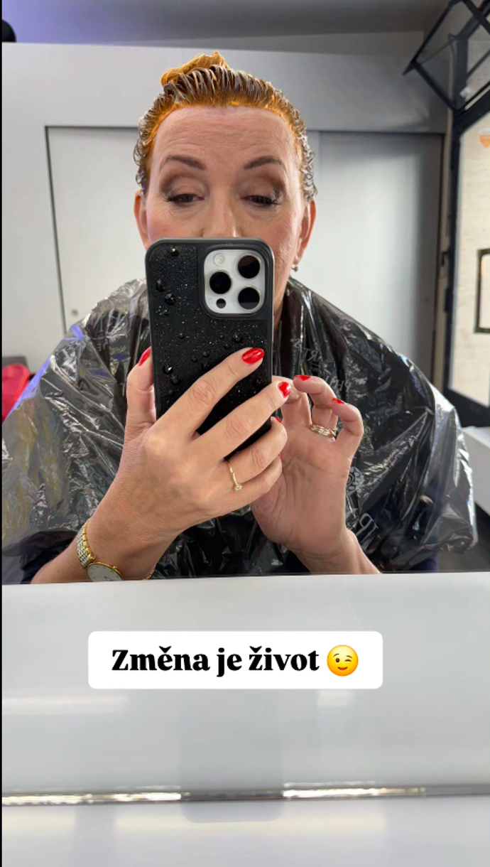 FOTO: Alena Schillerová si změnila barvu vlasů. – stránka 7