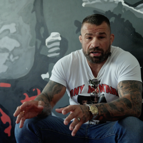 Karlos Vémola si pořídil nemovitost v Dubaji.