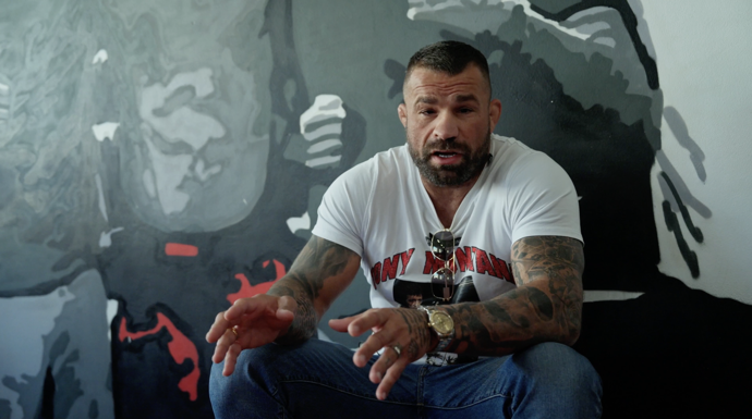 FOTO: Karlos Vémola si vzal na starost nápravu Spicy Páji. – stránka 9