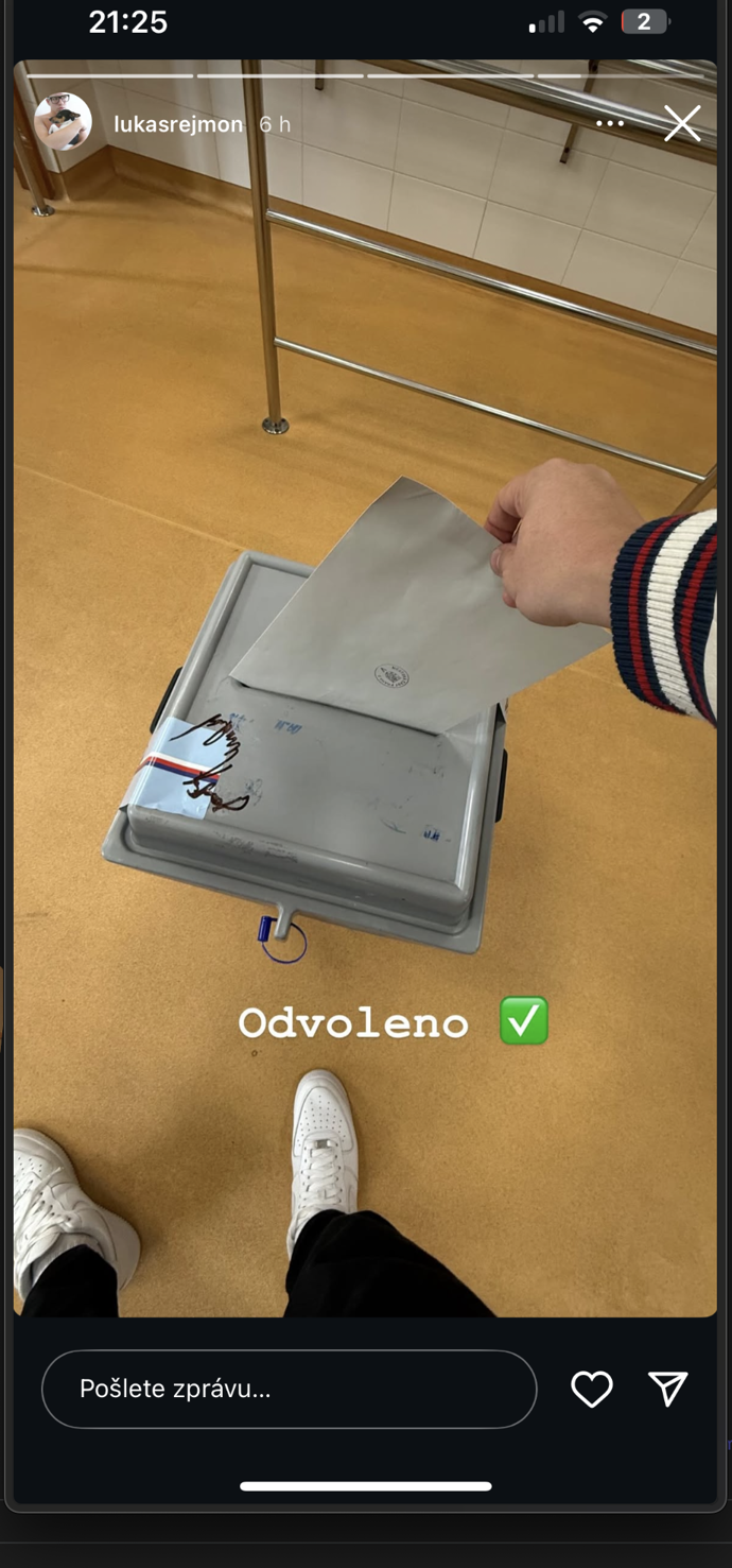 FOTO: Lukáš Rejmon odvolil