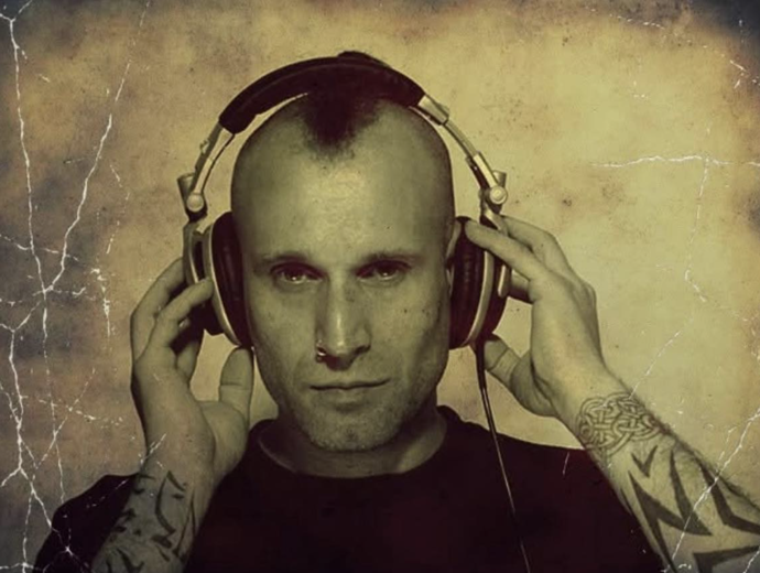 FOTO: Petr Votava alias DJ Tráva se na hudební scéně pohyboval více než tři desetiletí. – stránka 7