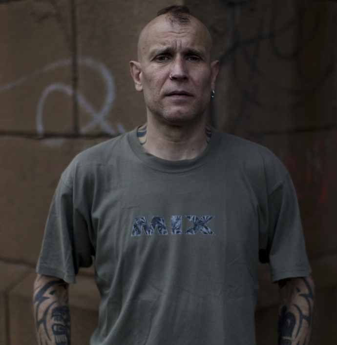 FOTO: DJ Tráva zemřel ve věku 60. let.