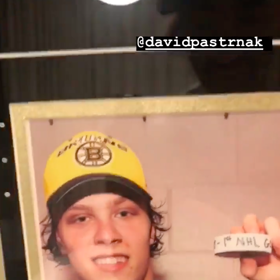 První gól Pastrňáka v NHL.