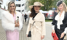 Móda z Velké Pardubické. 