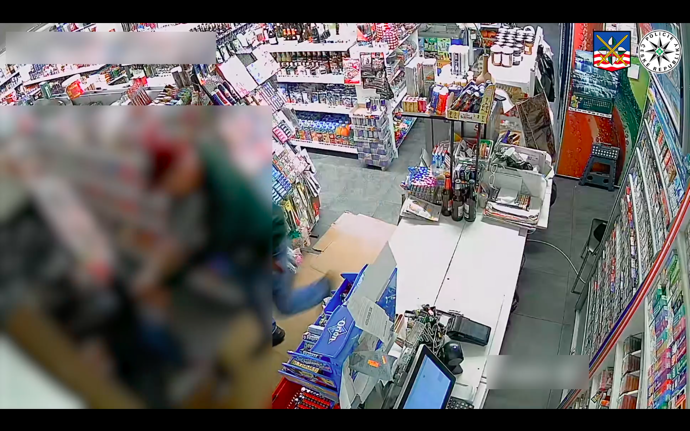 FOTO: Následně jí řezal do zad. – stránka 3