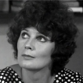 Herečka a muzikálová zpěvačka Laďka Kozderková byla jedním z největších talentů československého showbyznysu. Kdyby žila v zahraničí, mohla z ní být  podle druhého manžela Vlastimila Bedrny hvězda světového formátu.