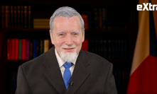 Petr Jablonský jako prezident Petr Pavel.