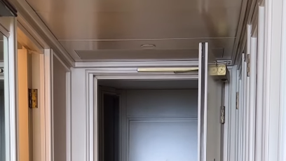 FOTO: Nela Slováková nahoře bez.