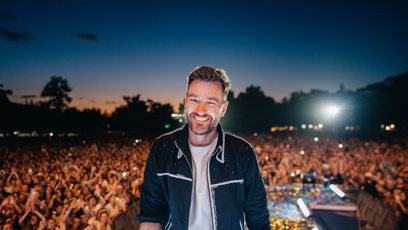 FOTO: Marek Ztracený během koncertu.