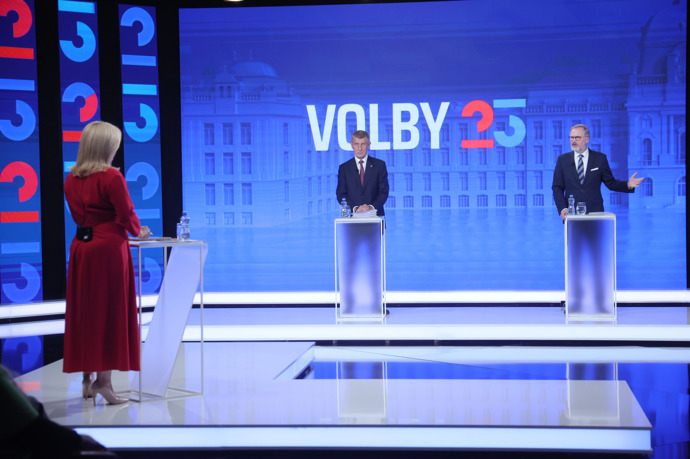 FOTO: Petr Fiala a Andrej Babiš se střetli před kamerou. – stránka 151