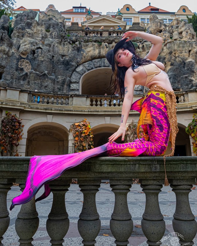 FOTO: Na svém Instagramu sdílí umělecké snímky.