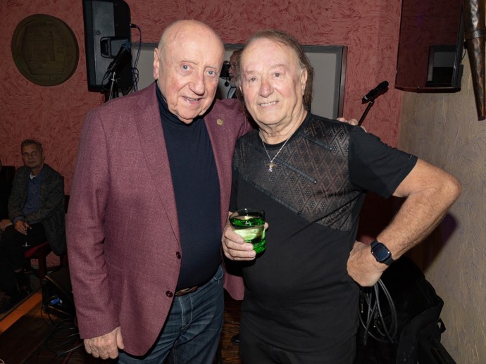 FOTO: Petr Janda a Felix Slováček. – stránka 25