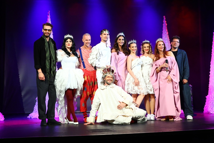 FOTO: Obsazení muzikálu Pyšná princezna. – stránka 10