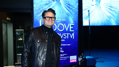 FOTO: Ondřej dopřeložil písně k muzikálu Ledové Království.