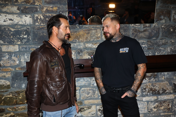 FOTO: Marpo se na zápasu připravuje už delší dobu. – stránka 11