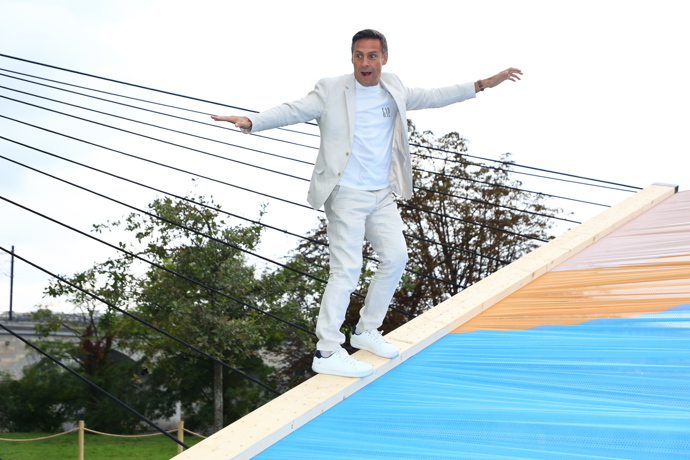 FOTO: Roman Vojtek blbnul na Margot akci. – stránka 7