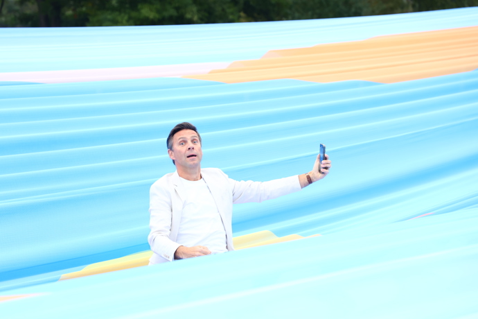 FOTO: Roman Vojtek blbnul na Margot akci.