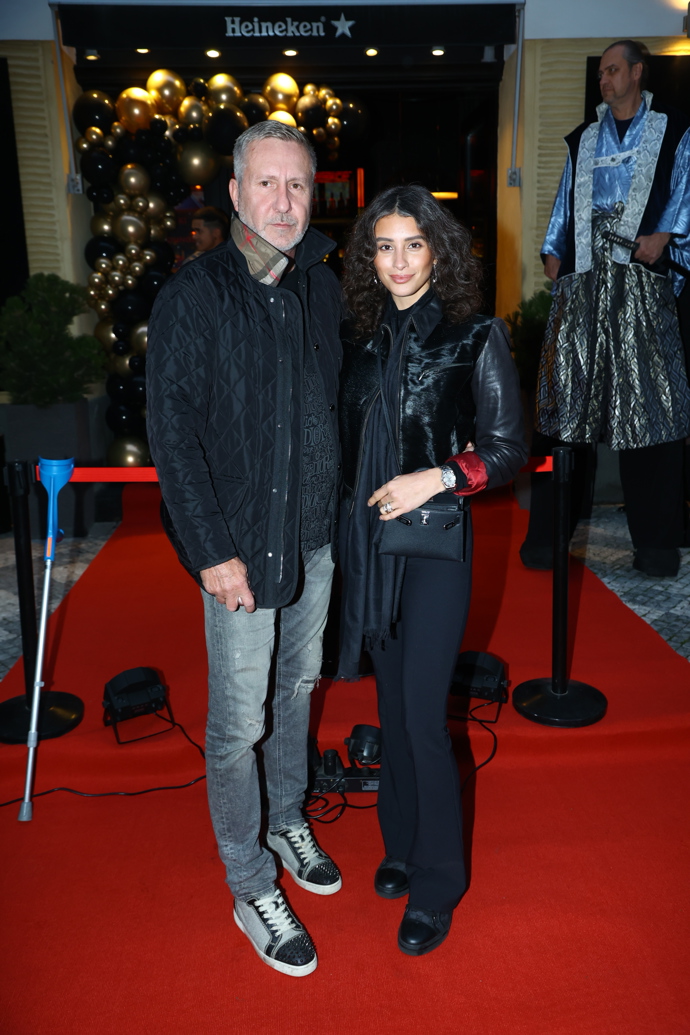 FOTO: Daniela Zálešáková s manželem. – stránka 26