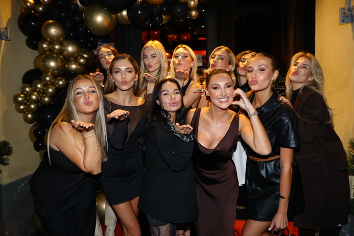 FOTO: Taťána Makarenko slavila své narozeniny s Miss Czech Republic. – stránka 6