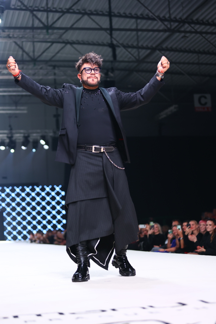 FOTO: Osmany Laffita předvedl parádní show. – stránka 18