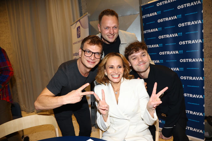 FOTO: Monika Absolonová na tiskové konferenci k Cenám Thálie. – stránka 16