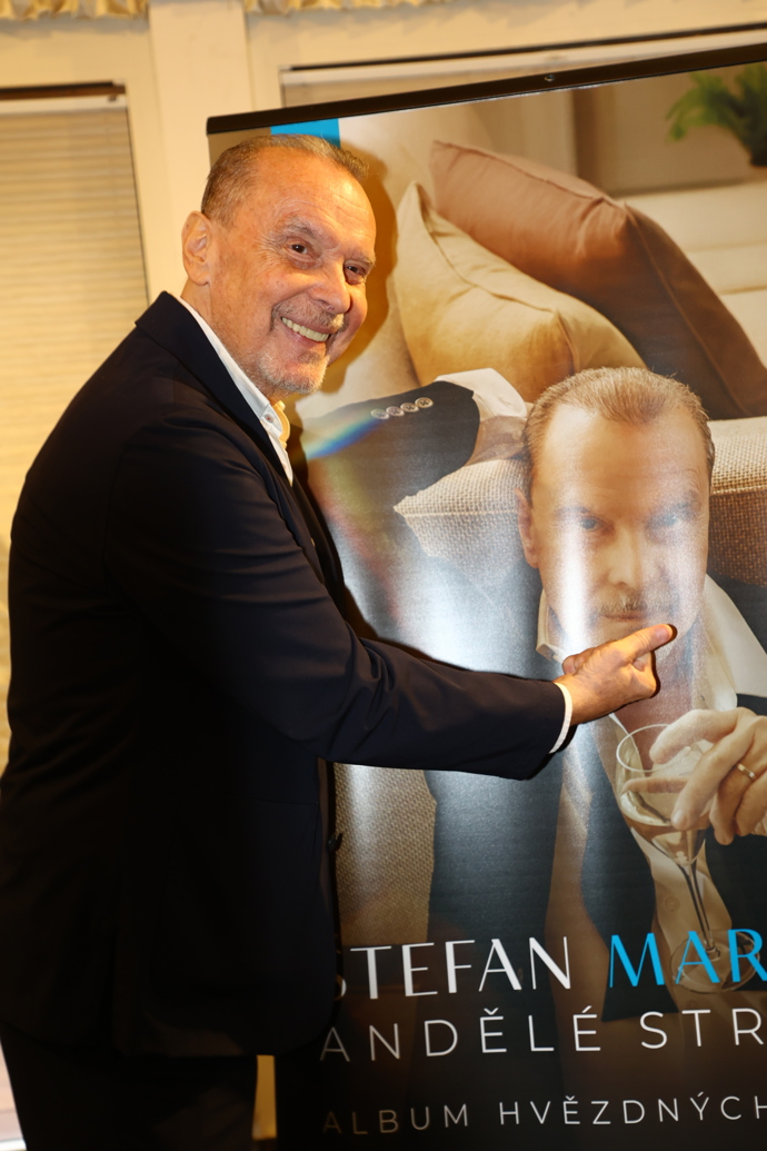 FOTO: Štefan Margita zářil. – stránka 4