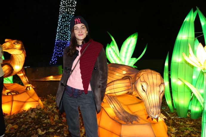 FOTO: Bára Jánová v pražské Zoo. – stránka 6